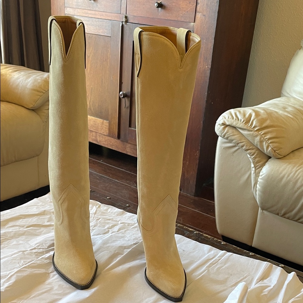 ISABEL MARANT Suede Boots in Ecru - NWT